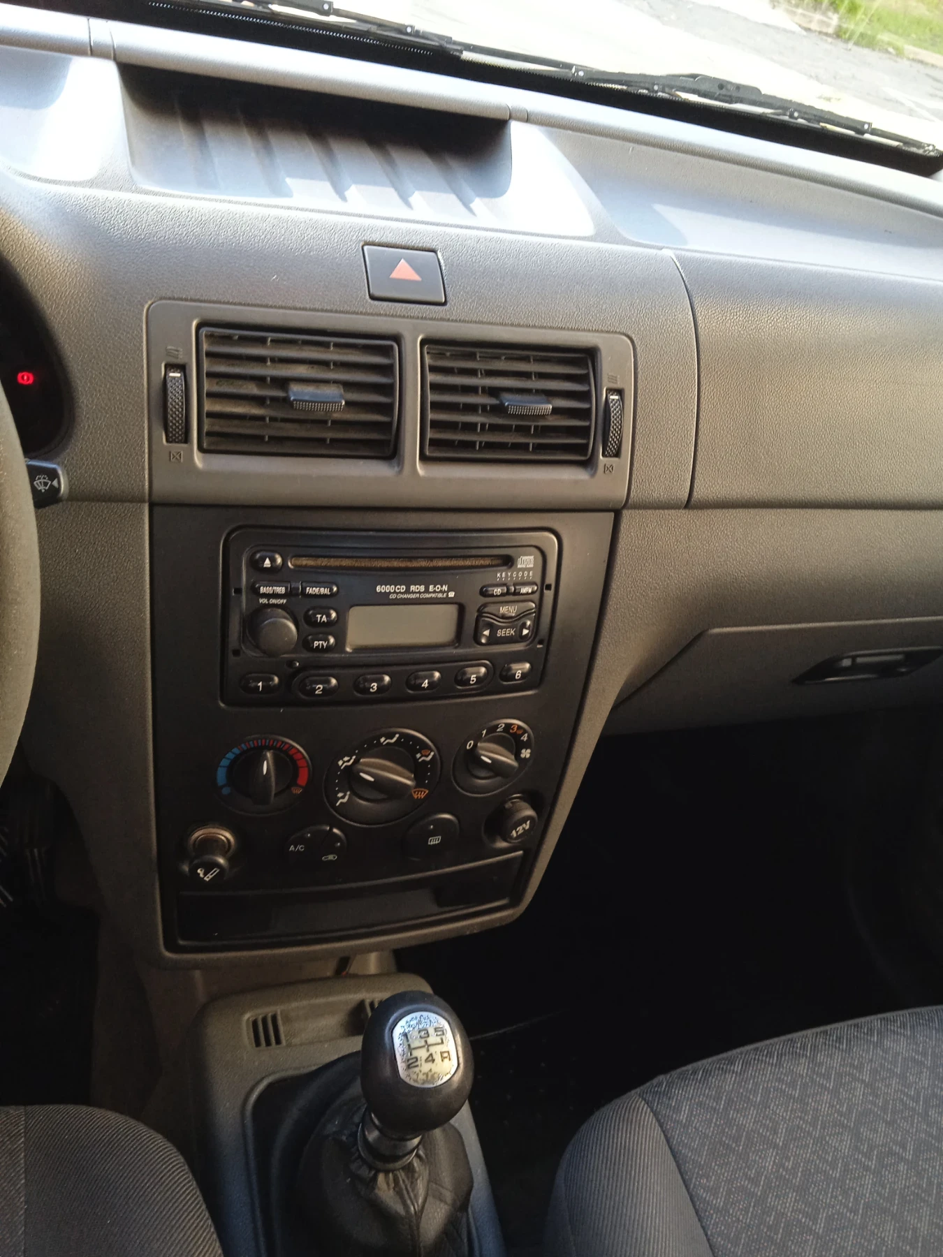 Ford Tourneo Connect S | Mobile.bg   7