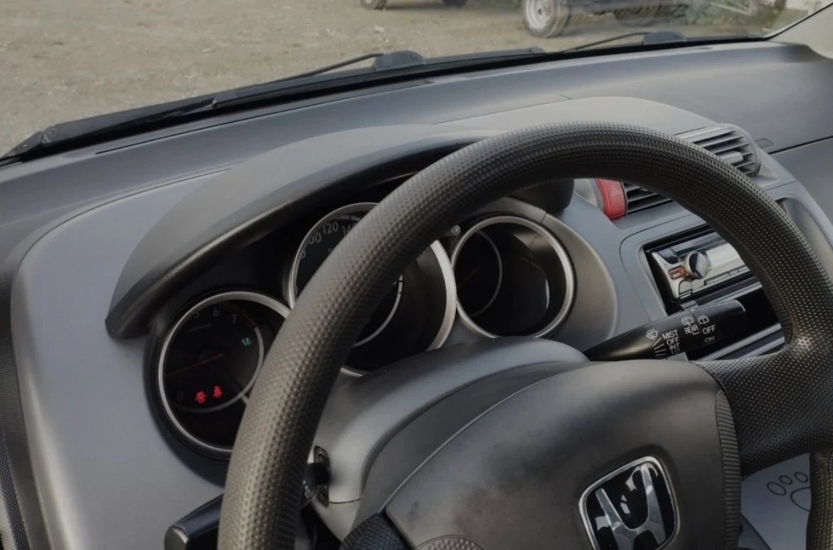 Honda Jazz  - изображение 7