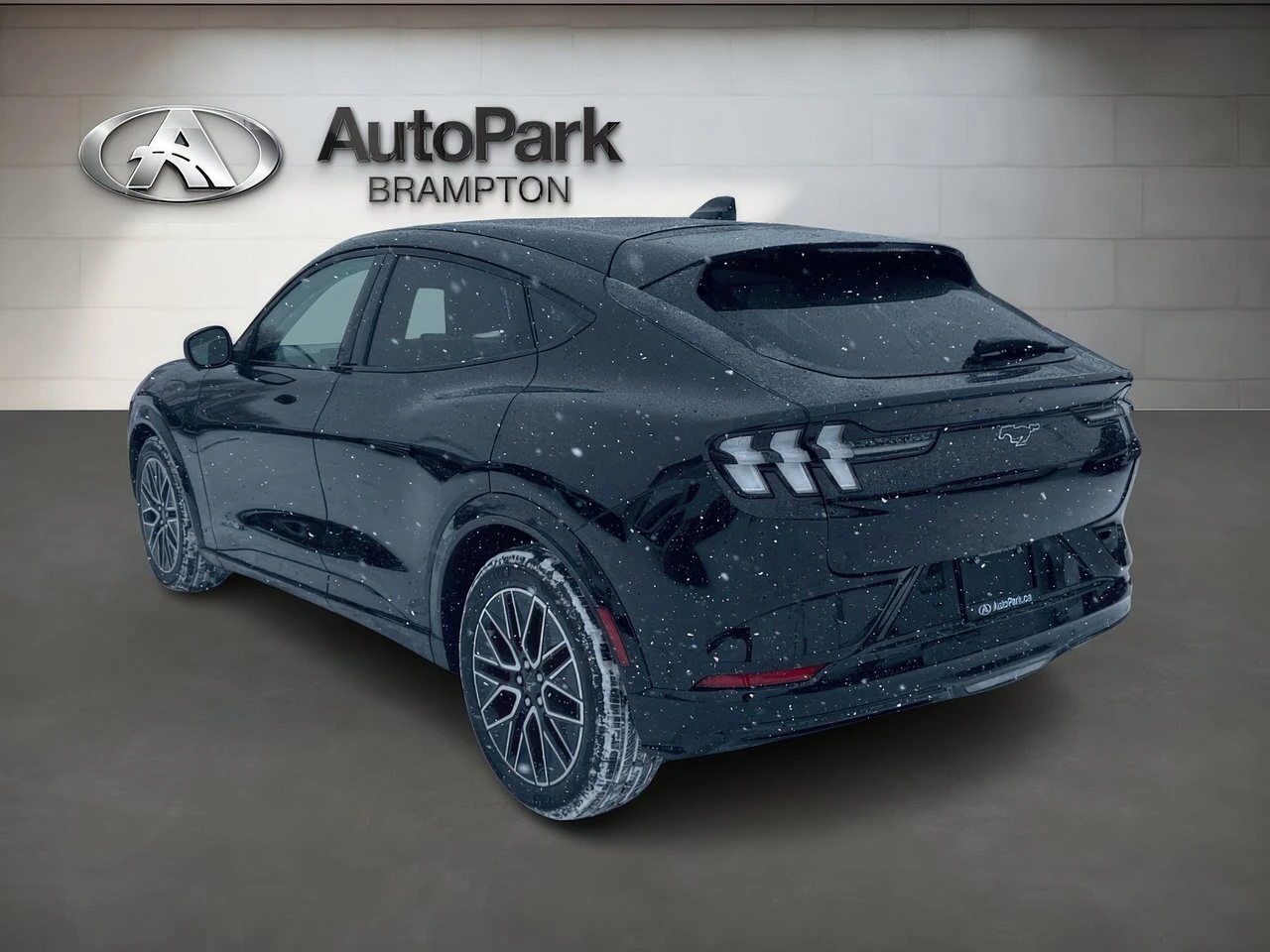 Ford Mustang Mach-E Premium Extended Range CARFAX ���� ������  | Mobile.bg � ����������� 6