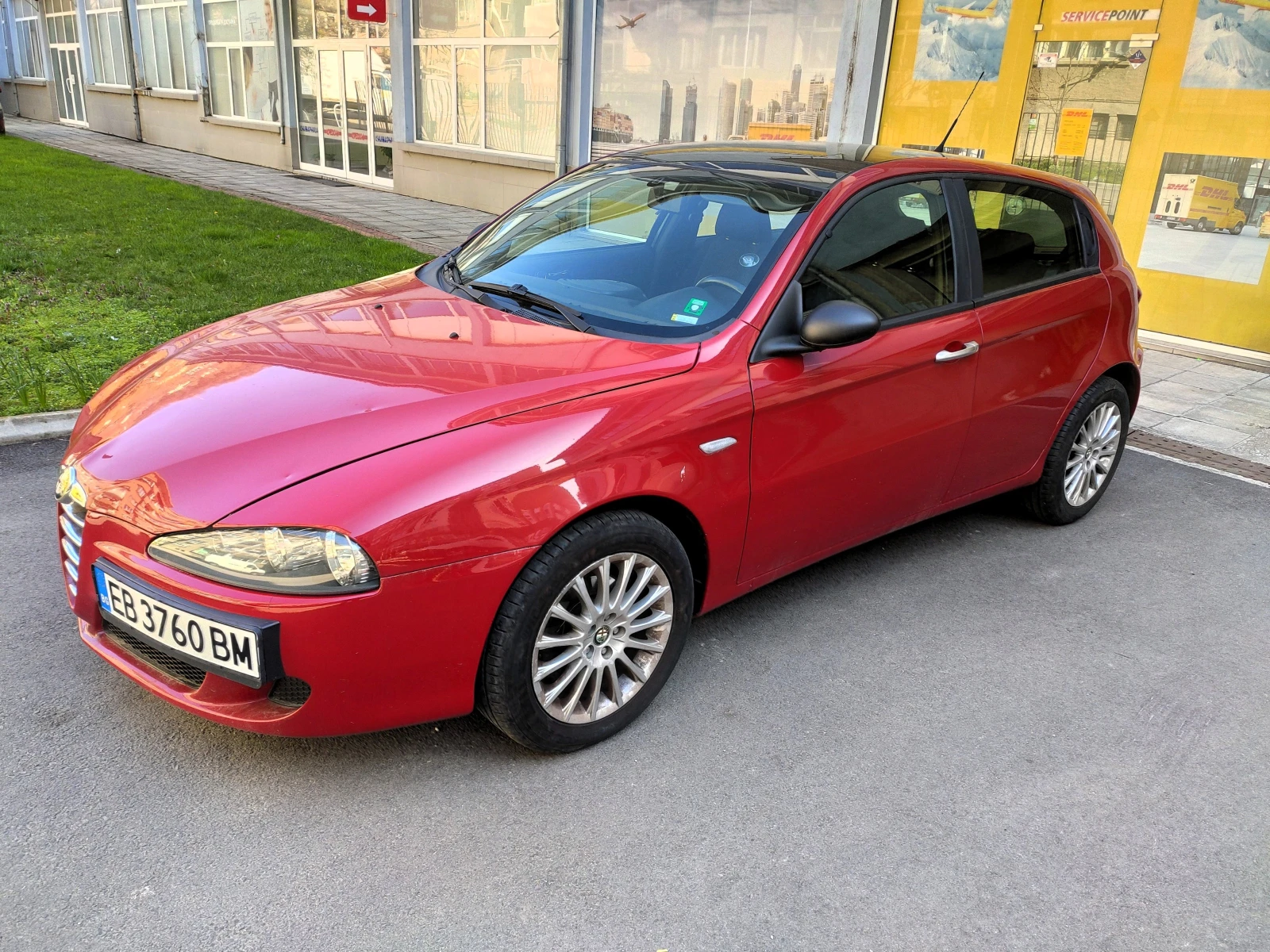 Alfa Romeo 147 1.6i 16V - изображение 2