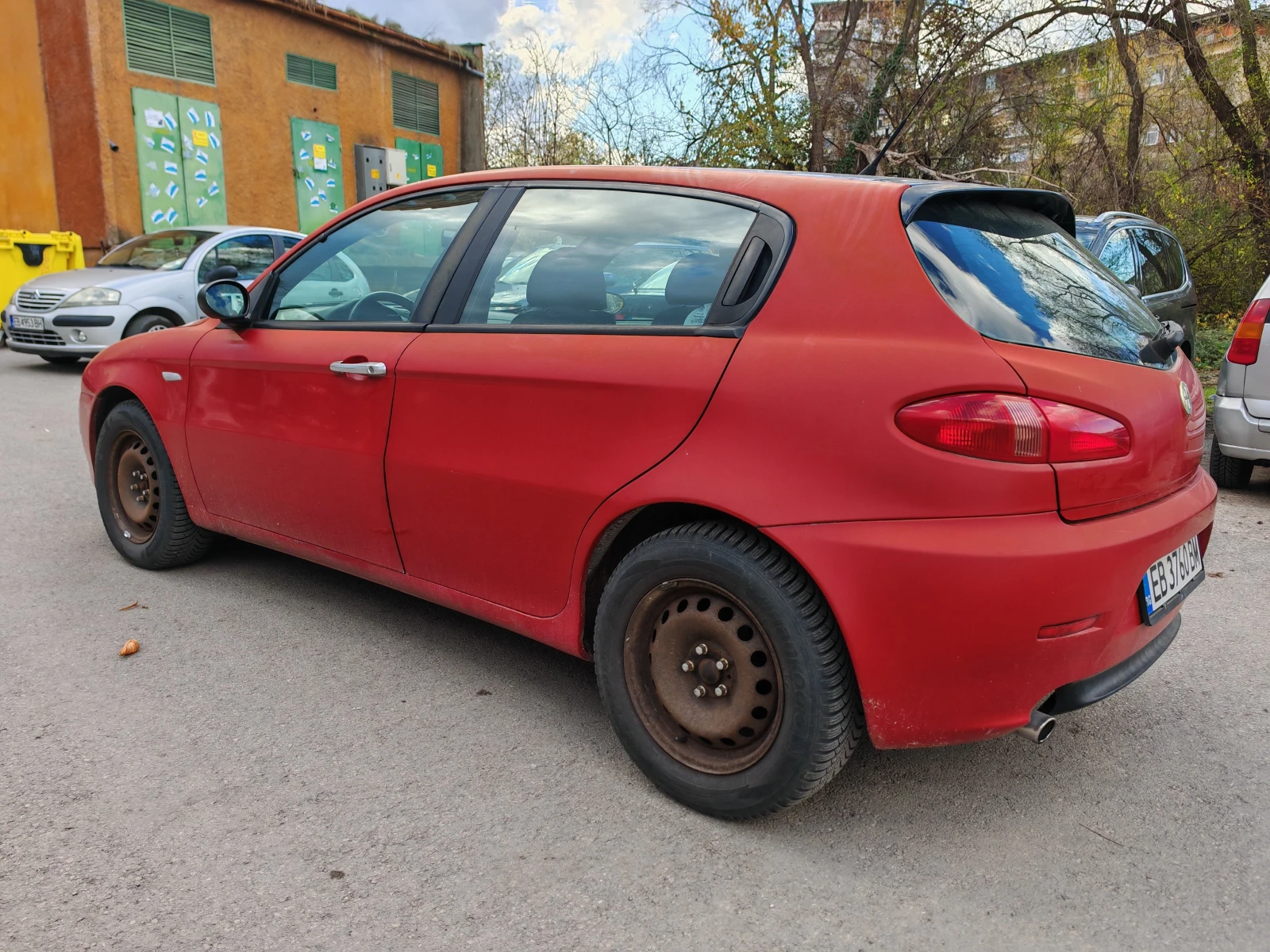 Alfa Romeo 147 1.6i 16V - изображение 6