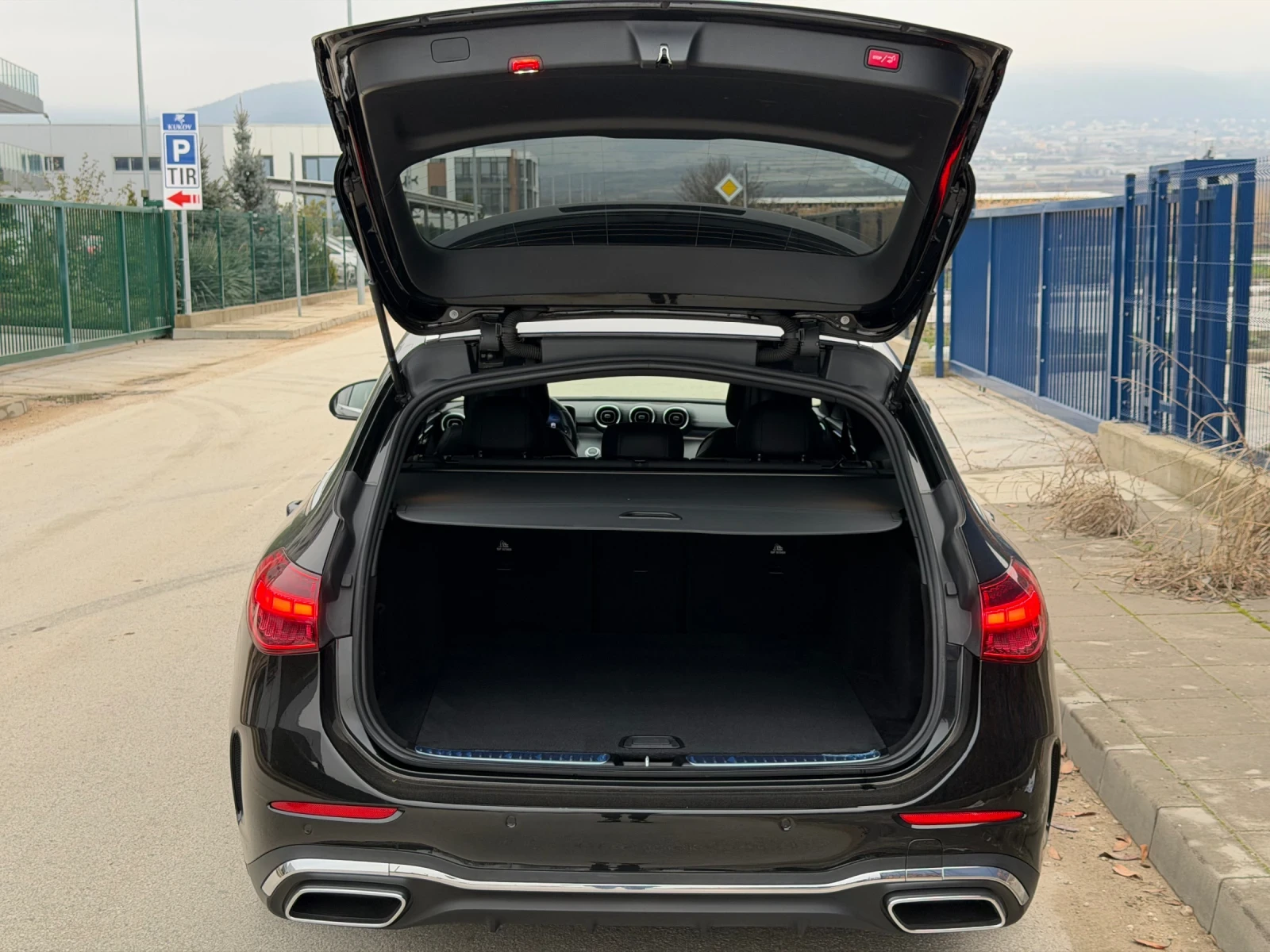 Mercedes-Benz C 220 AMG LINE PREMIUM/HYBRID/9G-TRONIC/СЕРВИЗНА ИСТОРИЯ - изображение 4