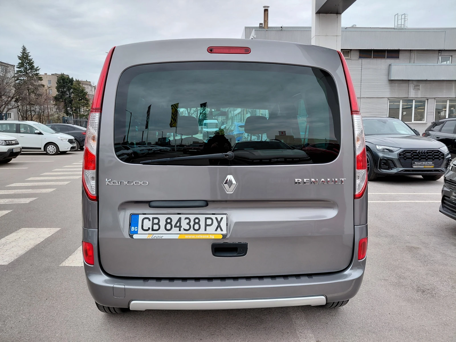 Renault Kangoo 1.5 dCi/115к.с/Life, снимка 6 - Автомобили и джипове - 54041796