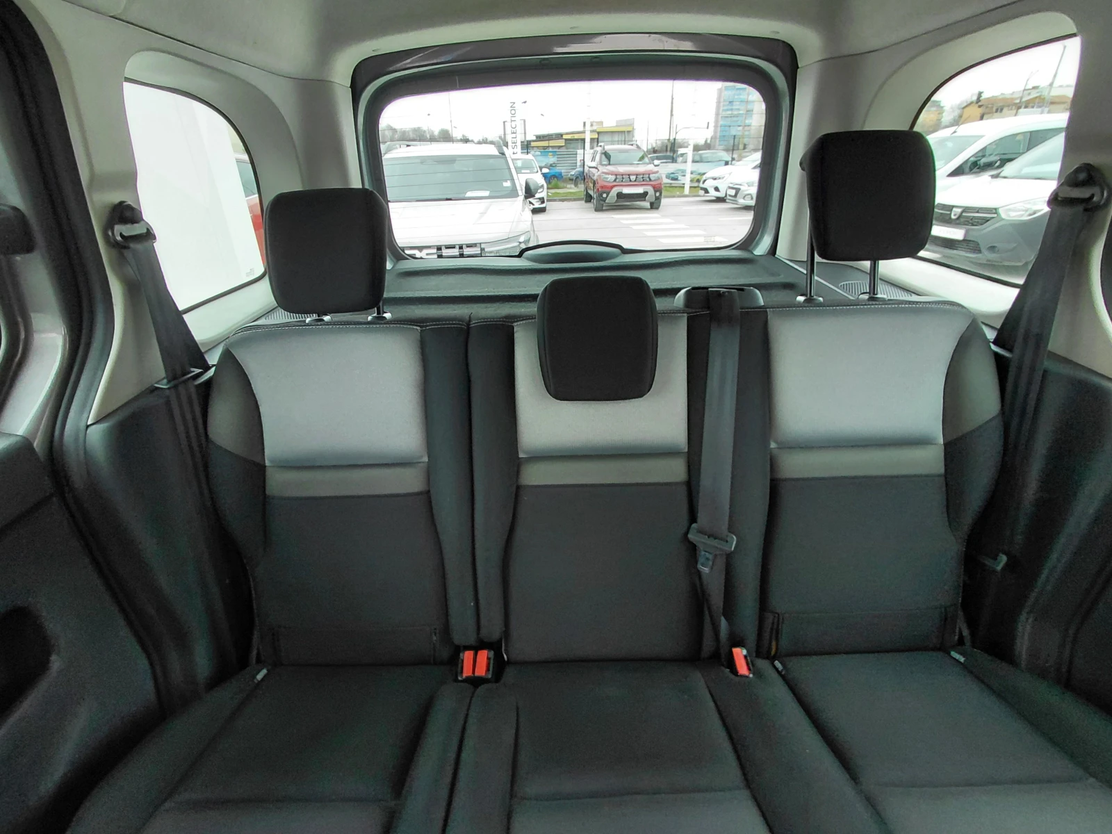 Renault Kangoo 1.5 dCi/115к.с/Life, снимка 13 - Автомобили и джипове - 54041796