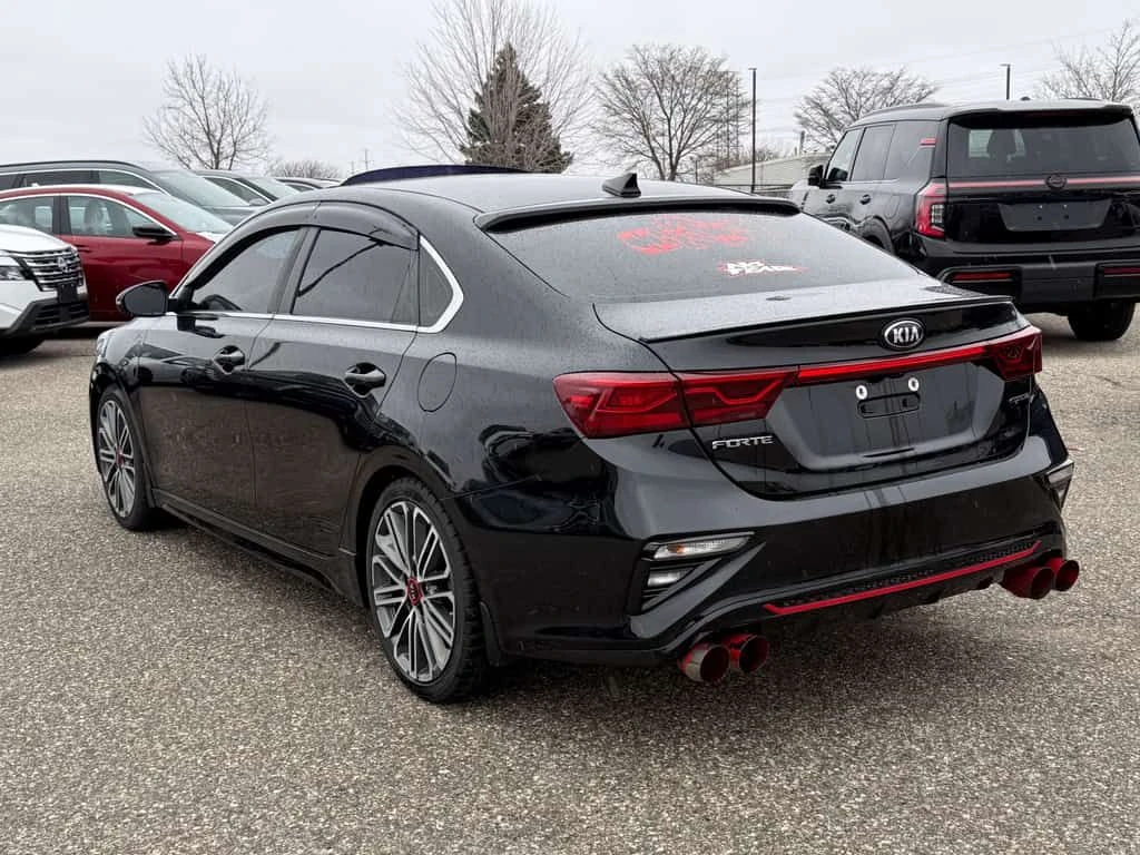 Kia Forte * Certified | One Owner | Leather | CarPlay | Sunr, снимка 5 - Автомобили и джипове - 54083042