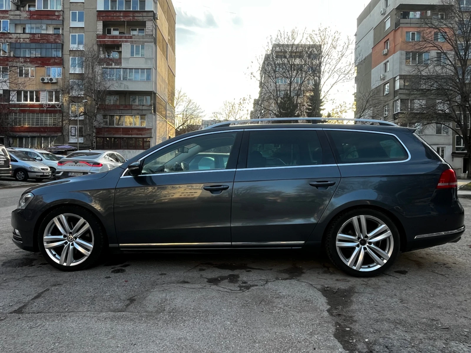 VW Passat, снимка 9 - Автомобили и джипове - 54092190