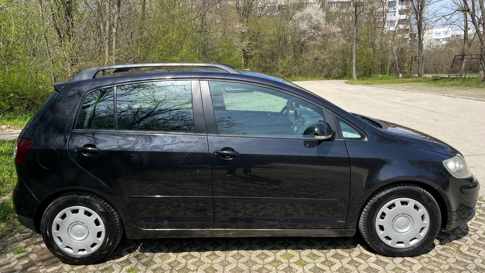 VW Golf Plus 1.9 TDI, снимка 3 - Автомобили и джипове - 54184132