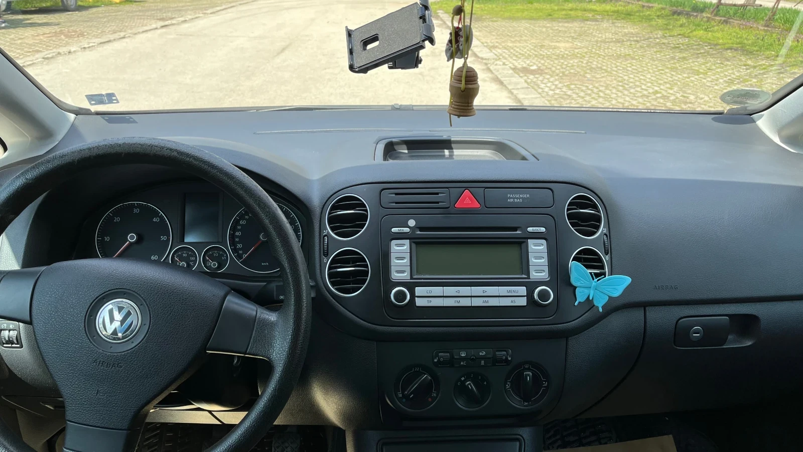 VW Golf Plus 1.9 TDI, снимка 7 - Автомобили и джипове - 54184132