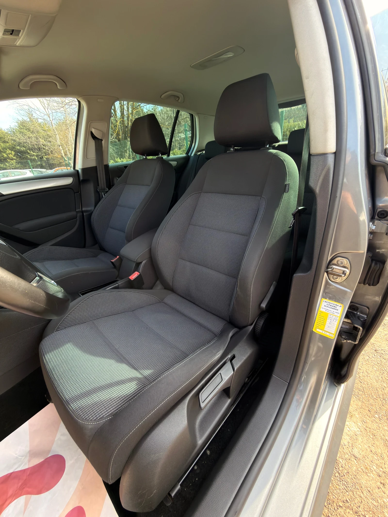VW Golf DSG R-line, снимка 9 - Автомобили и джипове - 54824732