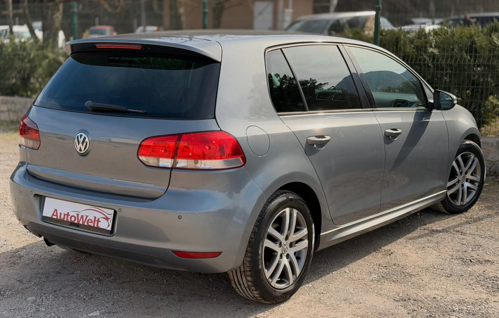 VW Golf DSG R-line, снимка 4 - Автомобили и джипове - 54824732