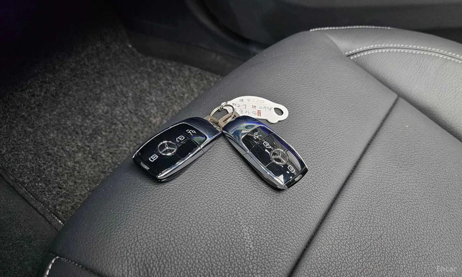 Mercedes-Benz E 250 AVANTGARDE* FACE* 70000KM!!!, снимка 16 - Автомобили и джипове - 55183662