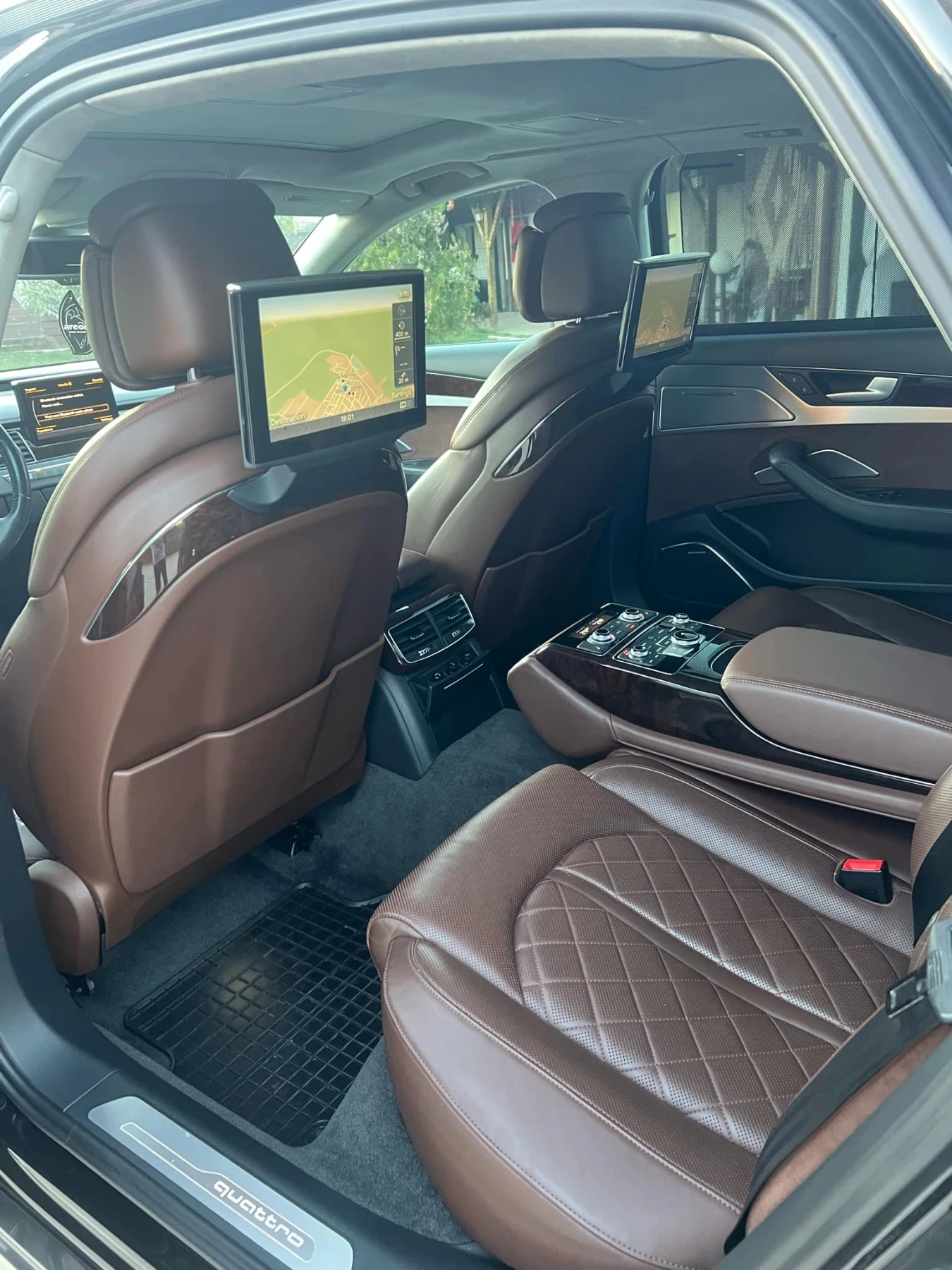 Audi A8 3.0 tdi 262к.с, снимка 13 - Автомобили и джипове - 55656286