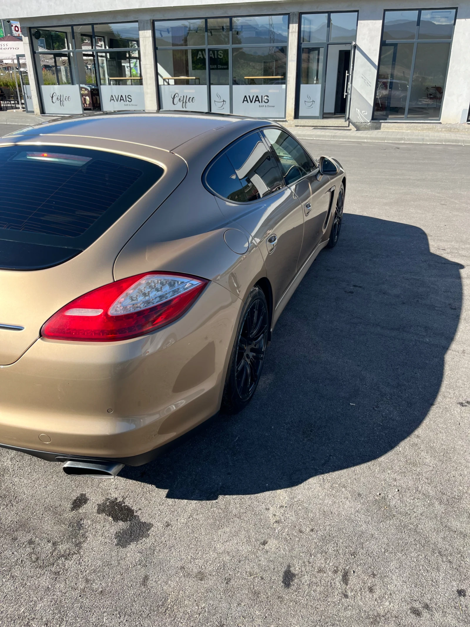 Porsche Panamera, снимка 5 - Автомобили и джипове - 55674554
