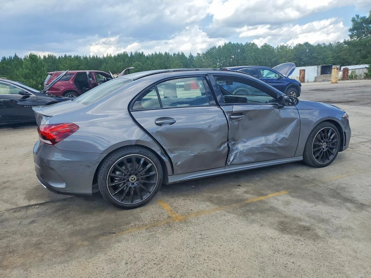 Mercedes-Benz A 220 2.0l, снимка 3 - Автомобили и джипове - 55773331