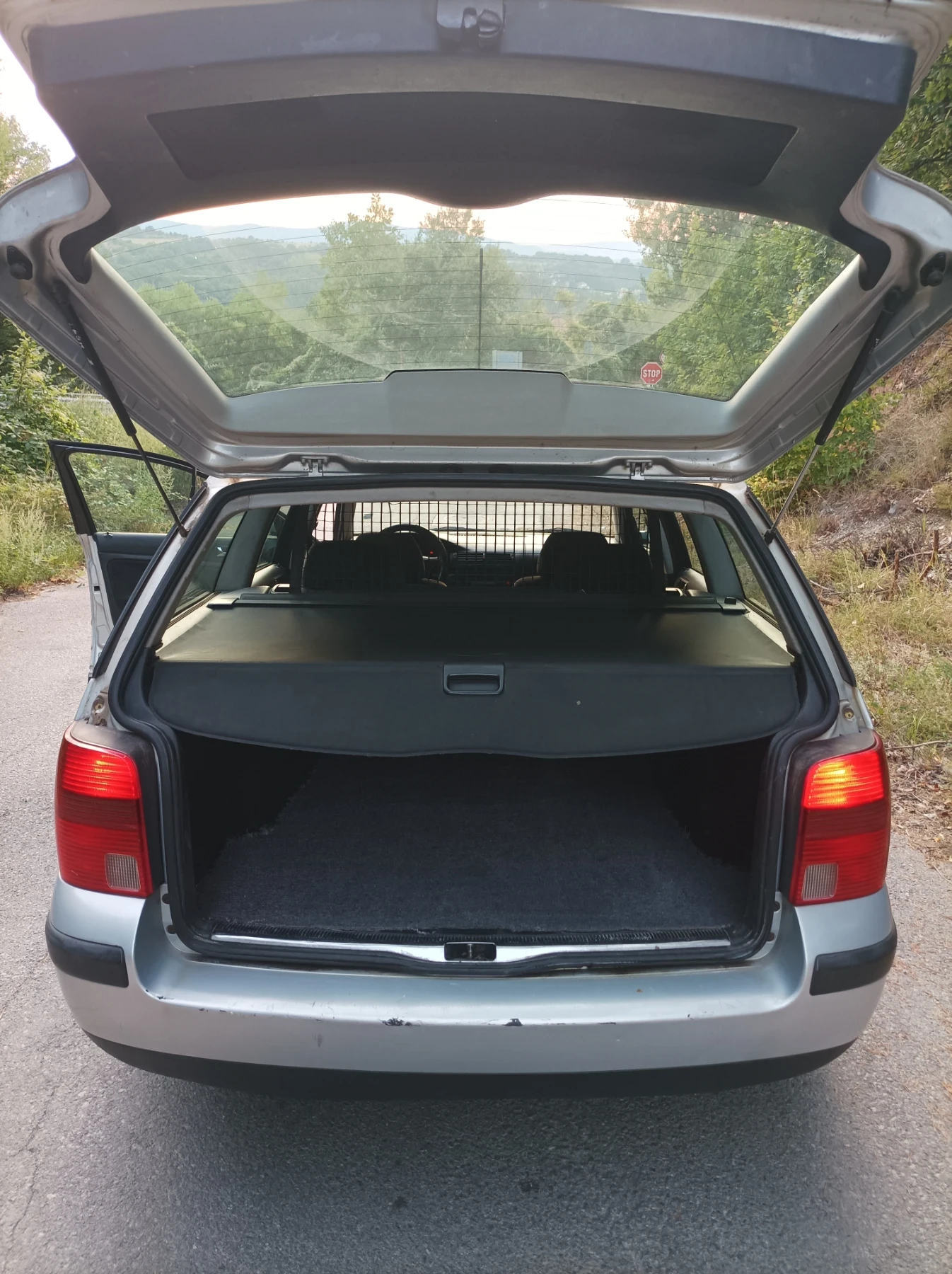 VW Passat, снимка 6 - Автомобили и джипове - 55855354