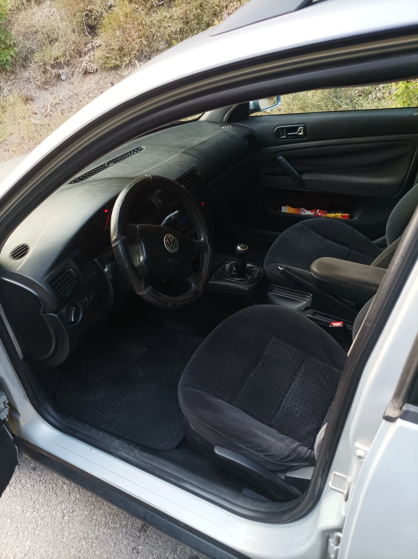 VW Passat, снимка 4 - Автомобили и джипове - 55855354