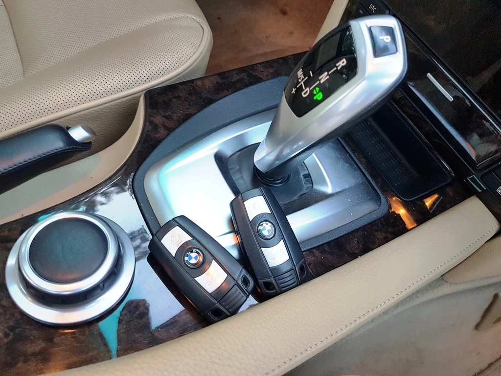 BMW 530 m5, снимка 10 - Автомобили и джипове - 56427070