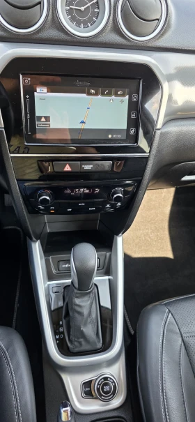 Suzuki Vitara 1.6 DDIS-All Grip-120hp-4?4-camera-Navi-Led - 25990 лв. - 48172253 12