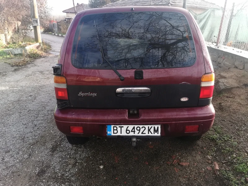 Kia Sportage, снимка 5 - Автомобили и джипове - 48265700