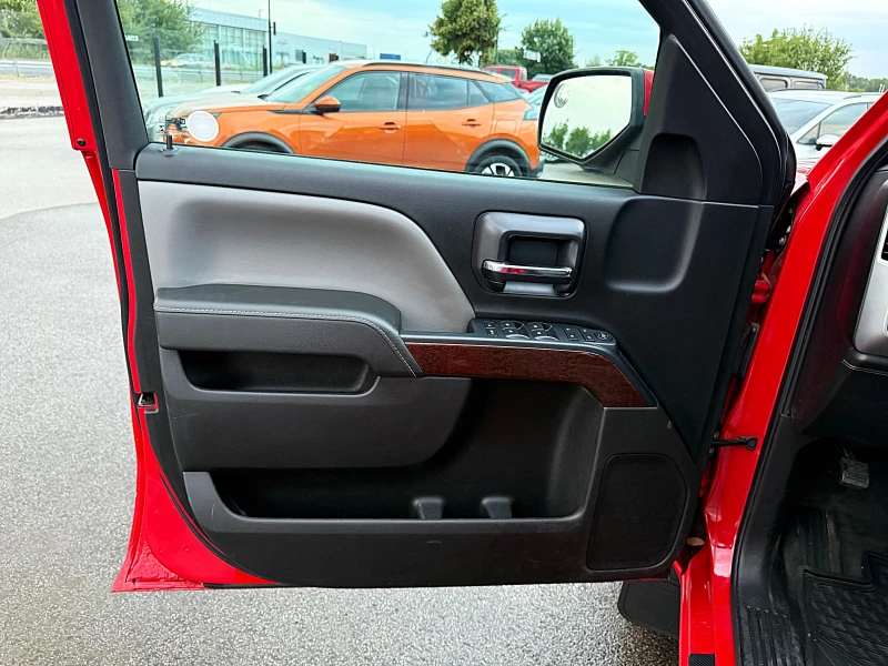 Gmc Sierra ПРОДАДЕНА !!!, снимка 7 - Автомобили и джипове - 51222941