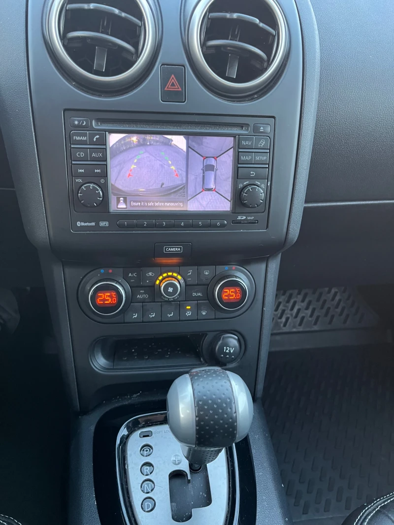 Nissan Qashqai + 2 2.0DCI 4x4 Facelift, снимка 12 - Автомобили и джипове - 53168378