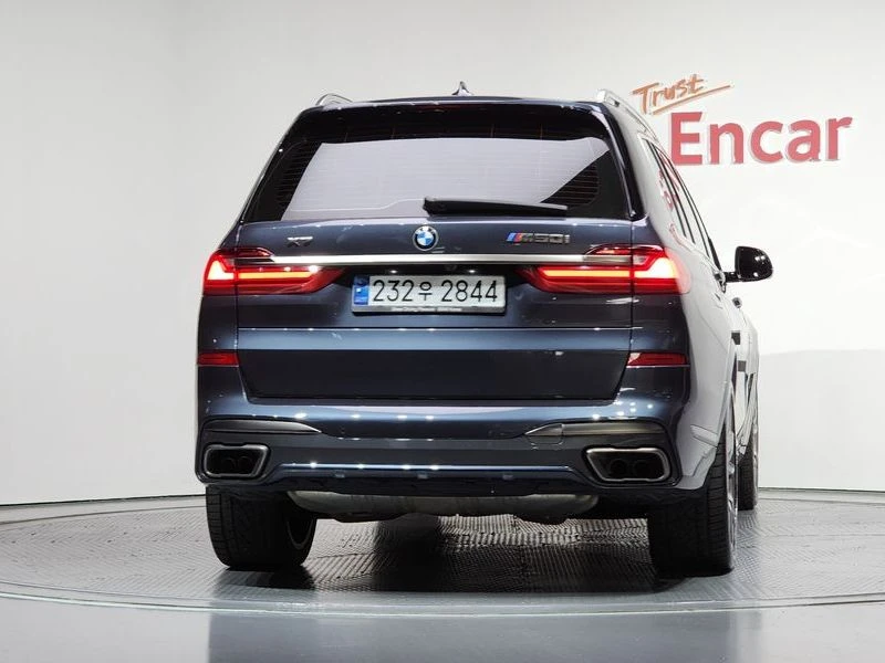 BMW X7 * X7 ??M50I 6-Seater* , снимка 4 - Автомобили и джипове - 55663062
