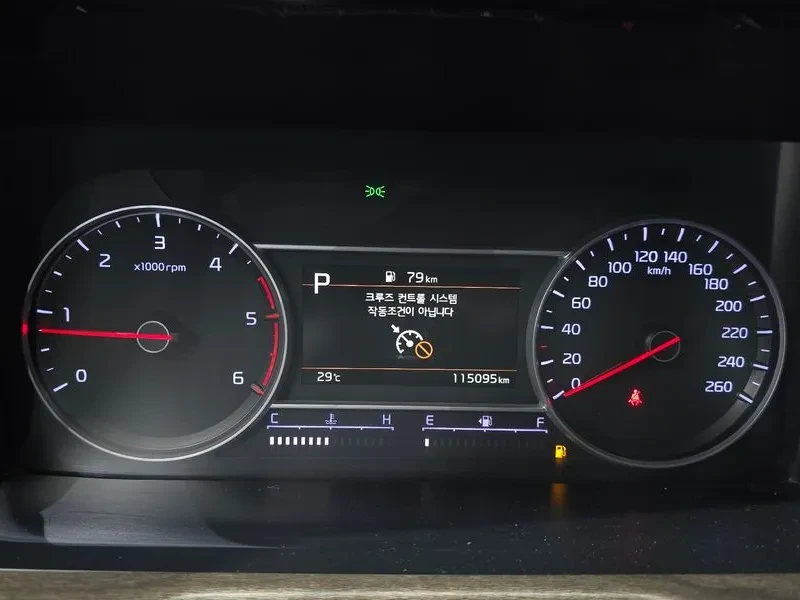 Kia Sorento Diesel 2.2 4Wd Prestige, снимка 8 - Автомобили и джипове - 56159706