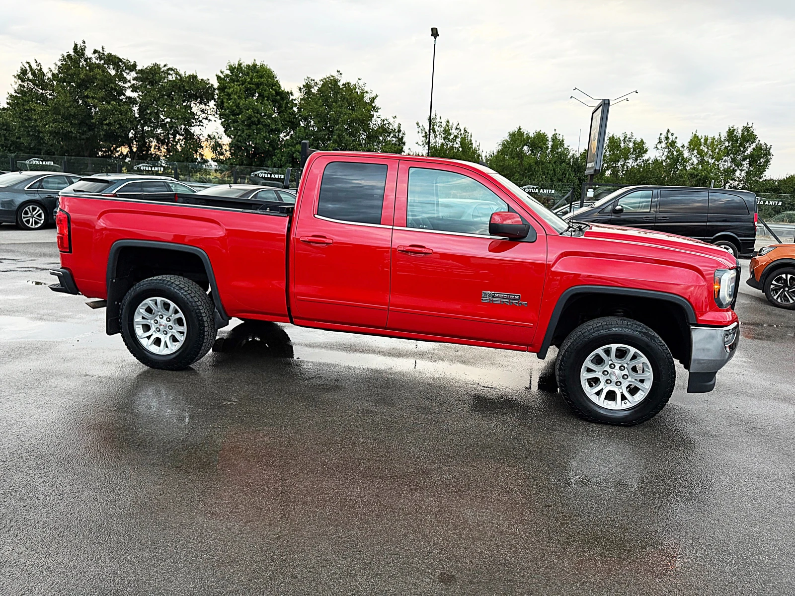 Gmc Sierra FACE-KODIAK-LED-XENON-4x4-NAVI-ПОДГРЯВАНЕ-!!! - изображение 2