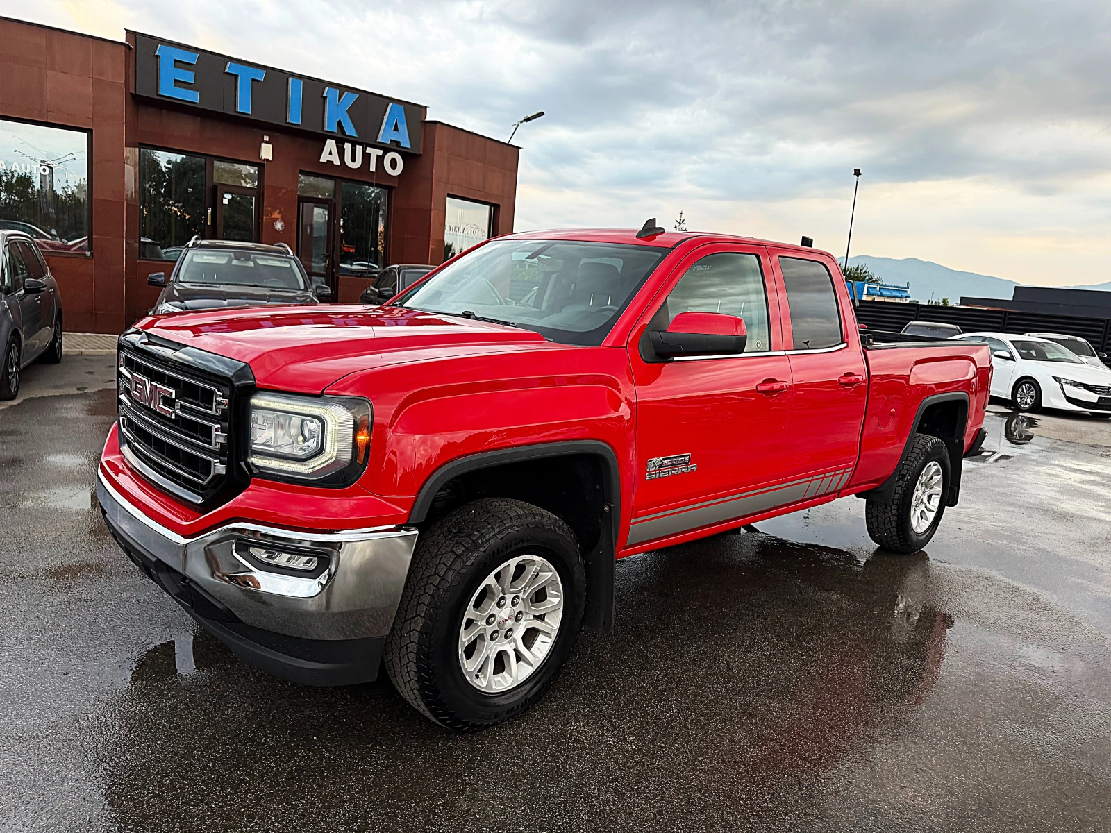 Gmc Sierra FACE-KODIAK-LED-XENON-4x4-NAVI-ПОДГРЯВАНЕ-!!! - изображение 3
