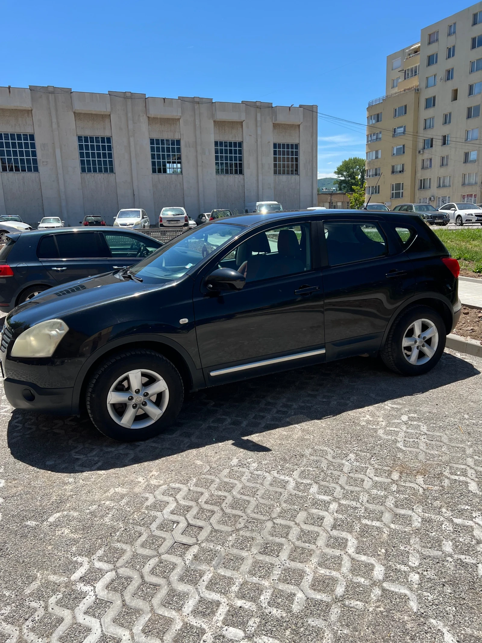 Nissan Qashqai, снимка 2 - Автомобили и джипове - 54929489
