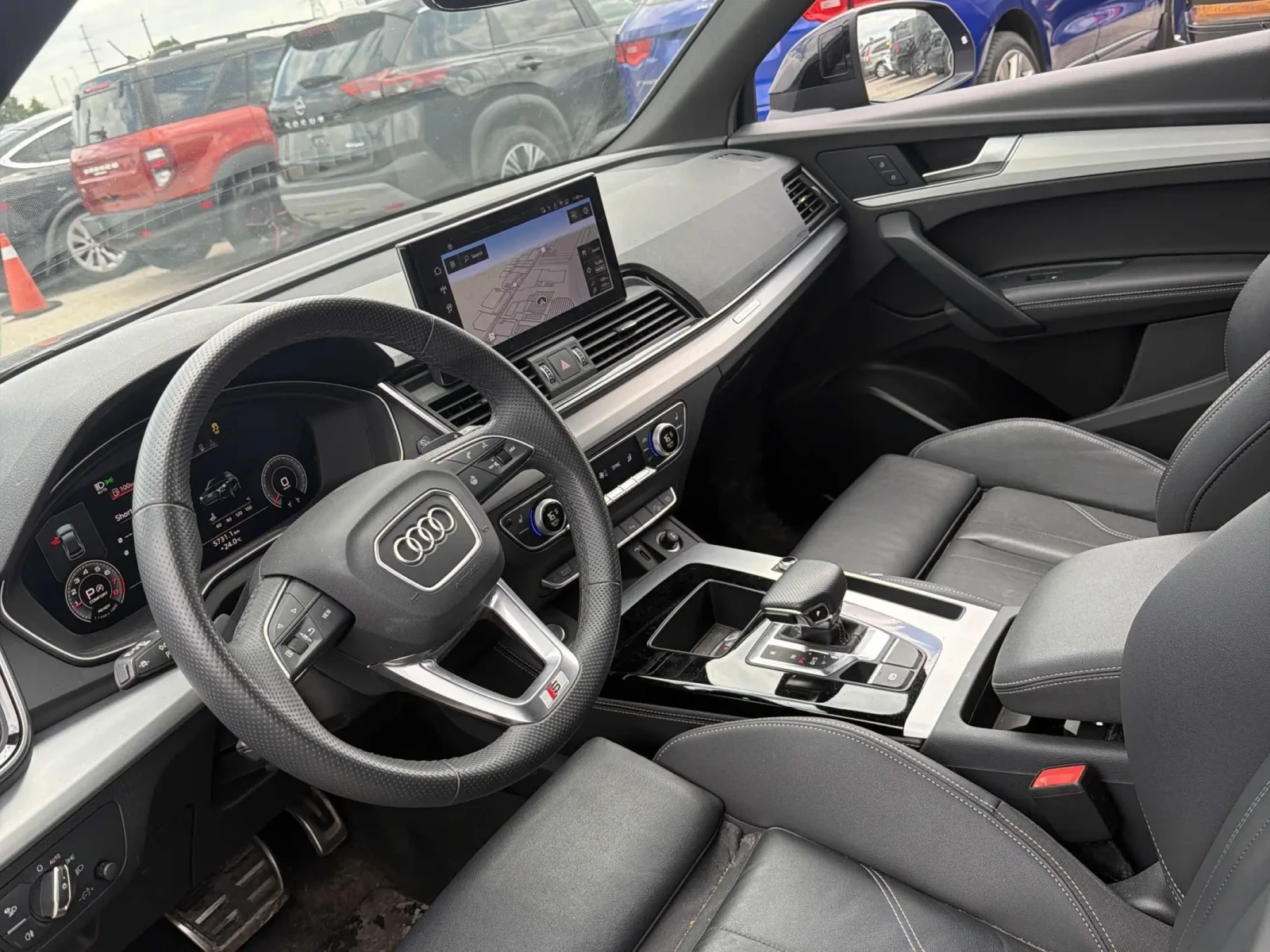 Audi Q5 Progressiv * S line * Black optics * ПАНОРАМА , снимка 7 - Автомобили и джипове - 54963981