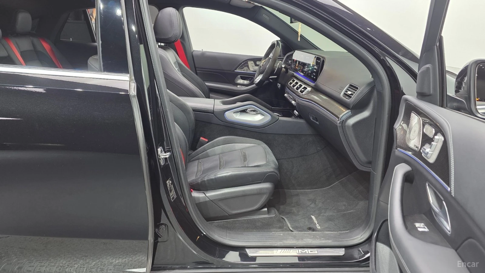 Mercedes-Benz GLE 53AMG 4MATIC+ COUPE, снимка 9 - Автомобили и джипове - 55445975