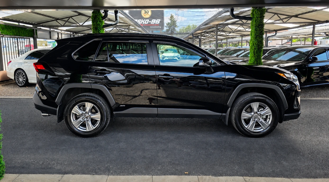 Toyota Rav4 HYBRID/CAMERA/ПОДГРЕВ/CAR PLAY/LIZING, снимка 4 - Автомобили и джипове - 55941768