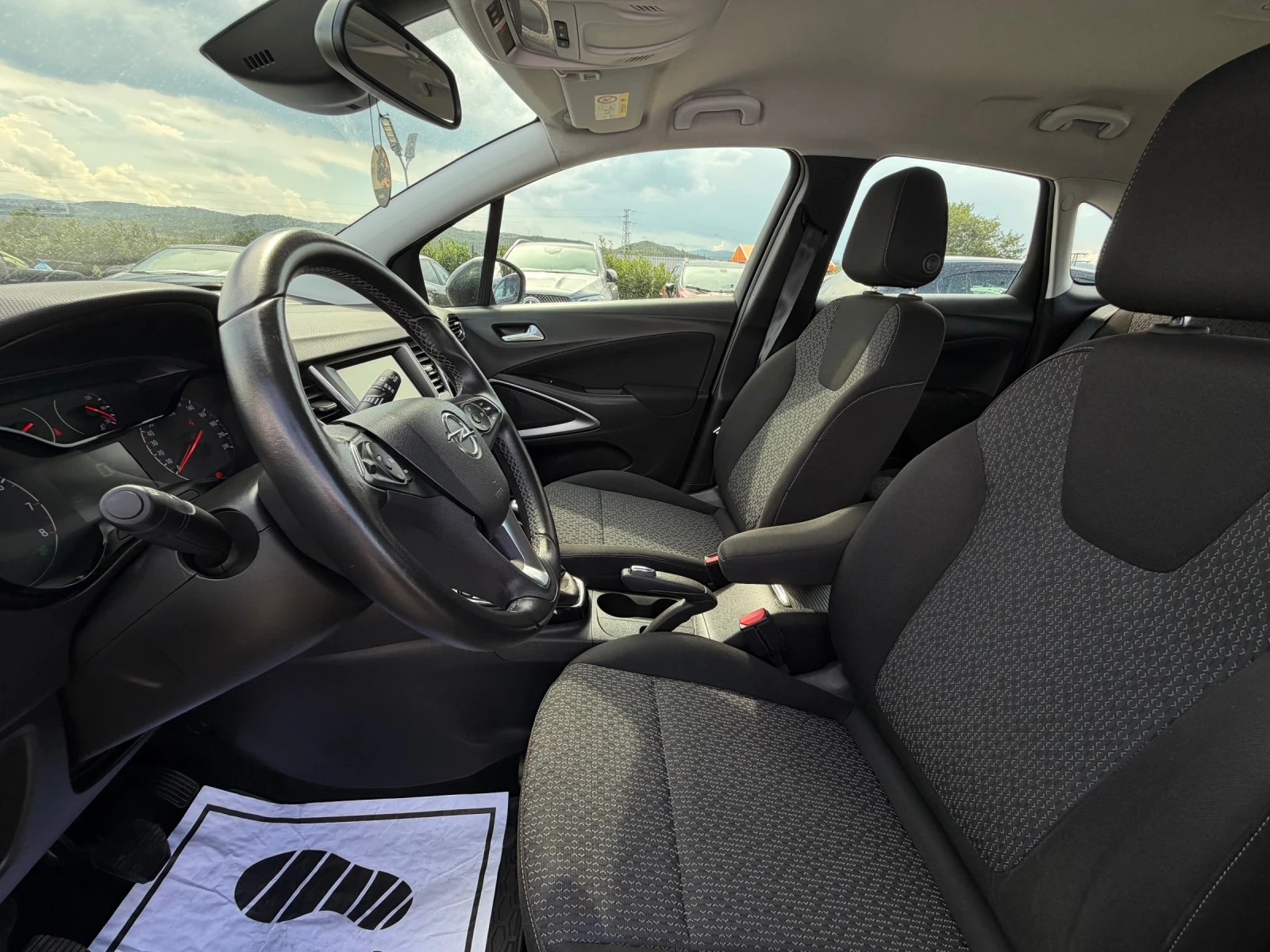 Opel Crossland X 1, 2 Turbo EURO6 Edition/Camera/PDC, снимка 7 - Автомобили и джипове - 55958526