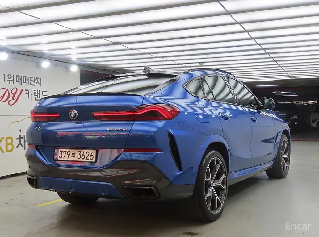 BMW X6 xDrive30d M Sport PKG* HUD* ДИСТРОНИК* 360, снимка 4 - Автомобили и джипове - 56083940