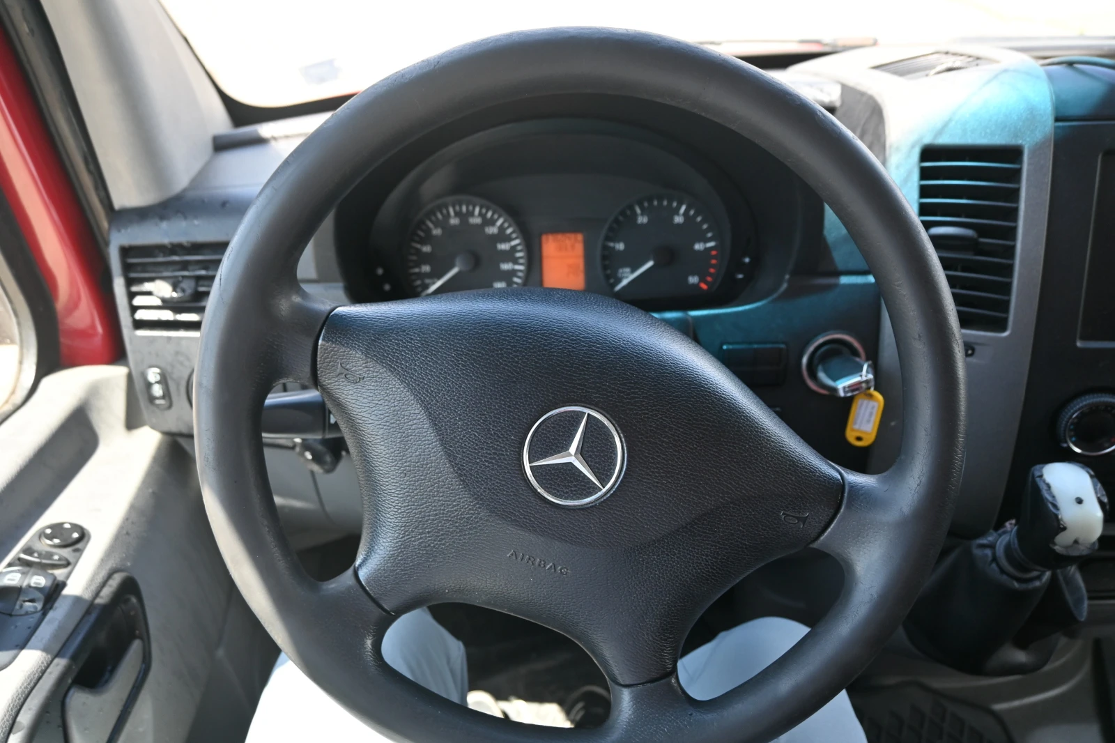 Mercedes-Benz Sprinter 310 10 ПАЛЕТА, снимка 8 - Бусове и автобуси - 54761962
