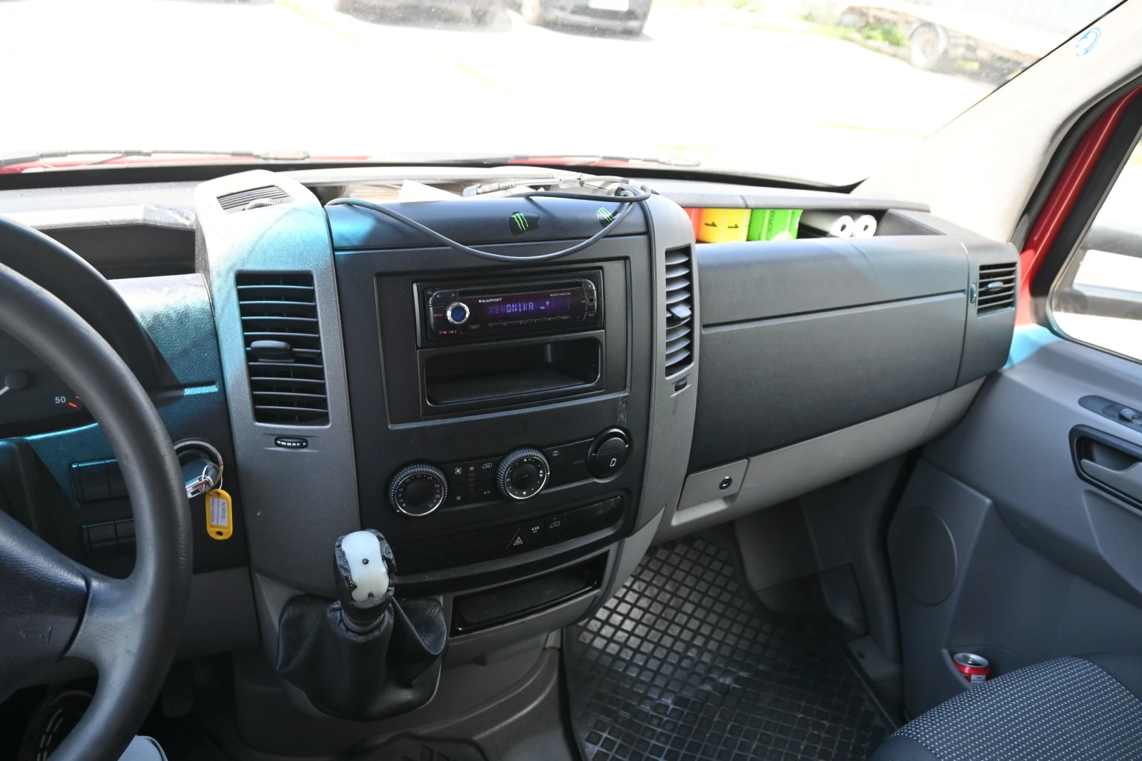Mercedes-Benz Sprinter 310 10 ПАЛЕТА, снимка 7 - Бусове и автобуси - 54761962