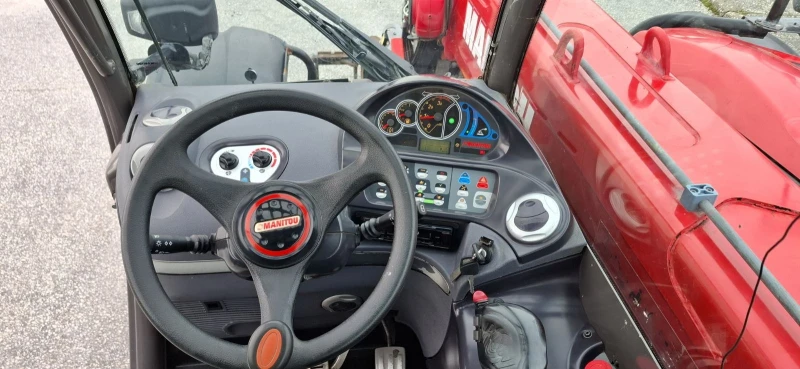 Телескопичен товарач Manitou 835H , КОФА+ ВИЛИЦИ+ ЩИПКА, снимка 17 - Селскостопанска техника - 53283384