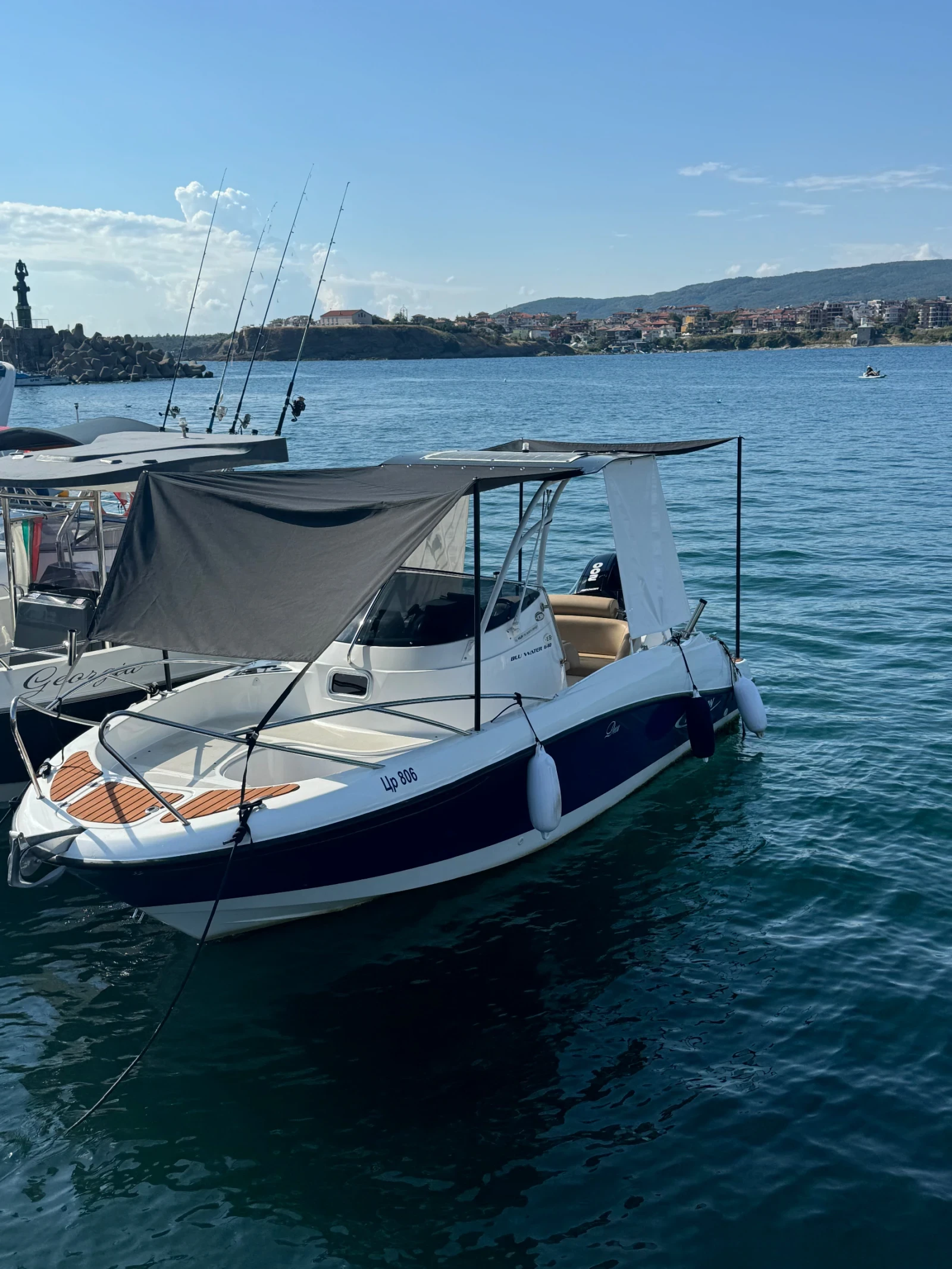 Моторна яхта Poseidon