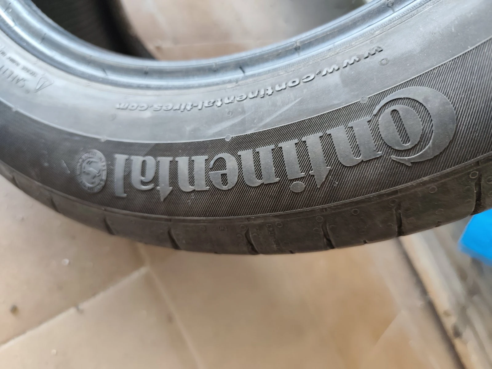 Гуми Летни 235/50R18