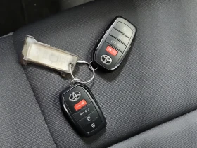 Toyota Corolla HYBRID LE * CARFAX * АВТО КРЕДИТ * ЦЕНА ДО БГ * , снимка 12