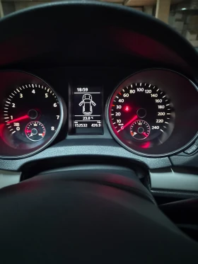 VW Golf Хечбек , снимка 9