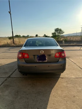Обява за продажба на VW Jetta 2, 5 FSI, Бензин, АГУ, 2006 г., 150 к.с., ръчни ск ~4 700 лв. - изображение 5