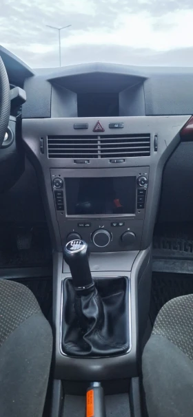 Opel Astra H 1.9 CDTI 150 - 1650 € / 3227.12 лв. - 22034629 11