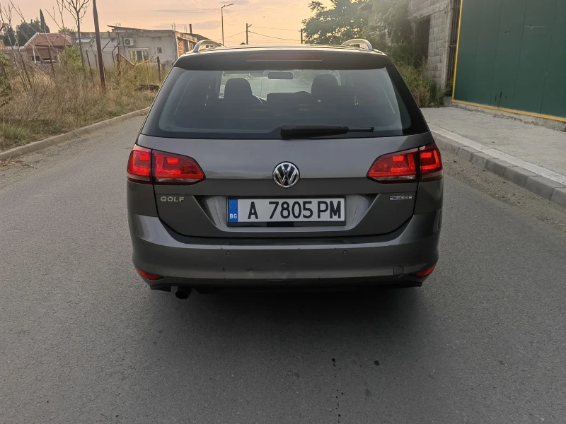 VW Golf 1.6TDI DSG 110кс, снимка 5 - Автомобили и джипове - 47176286