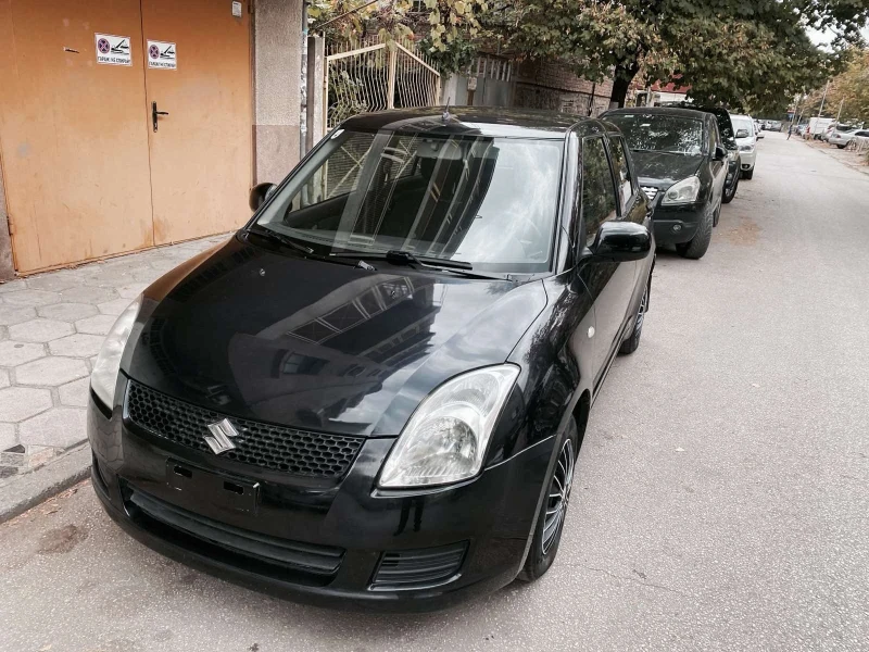 Suzuki Swift 1.3 бензин, снимка 1 - Автомобили и джипове - 47529349