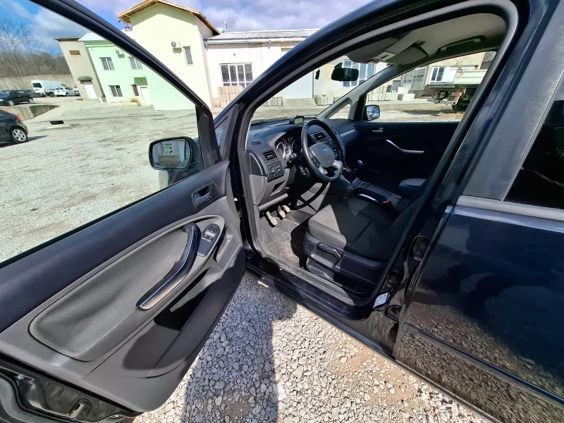 Ford C-max 1.6 TDCI 90, снимка 9 - Автомобили и джипове - 49420724