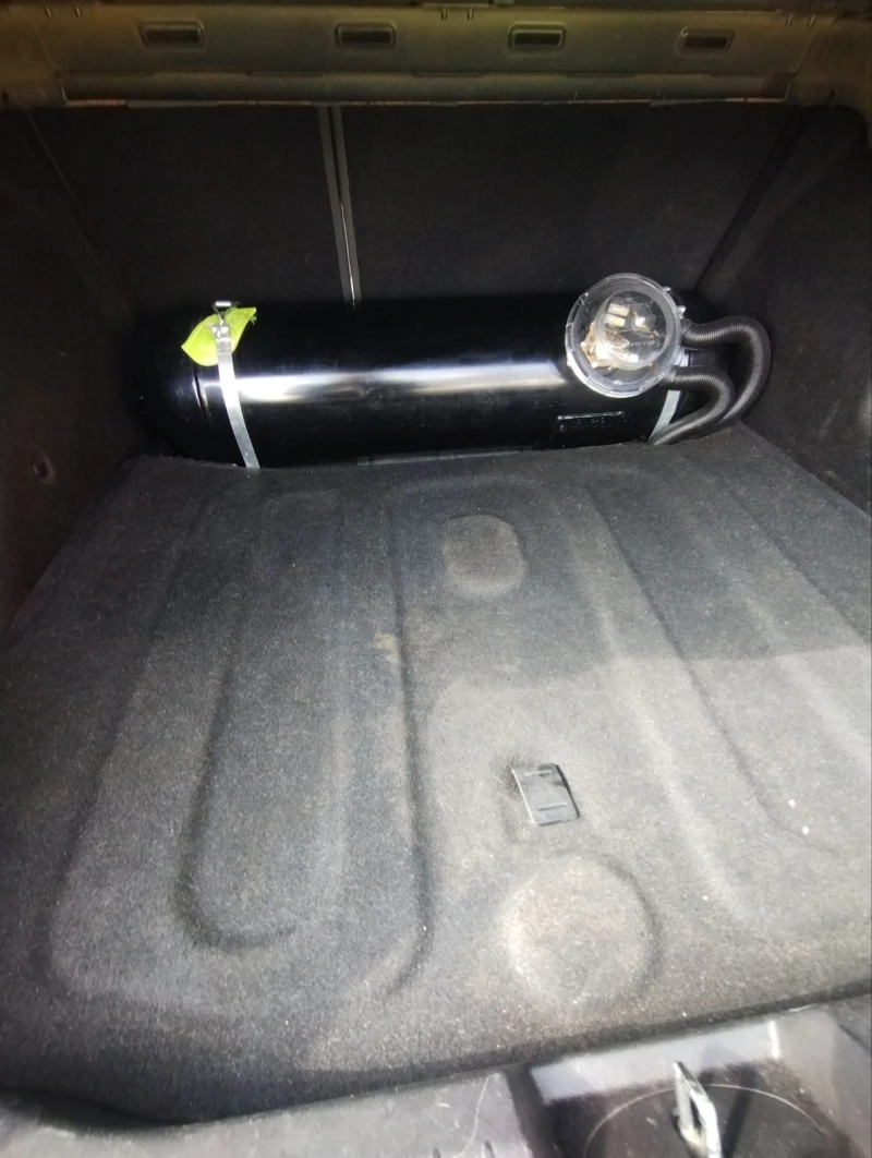 Chevrolet Cruze, снимка 9 - Автомобили и джипове - 49895698