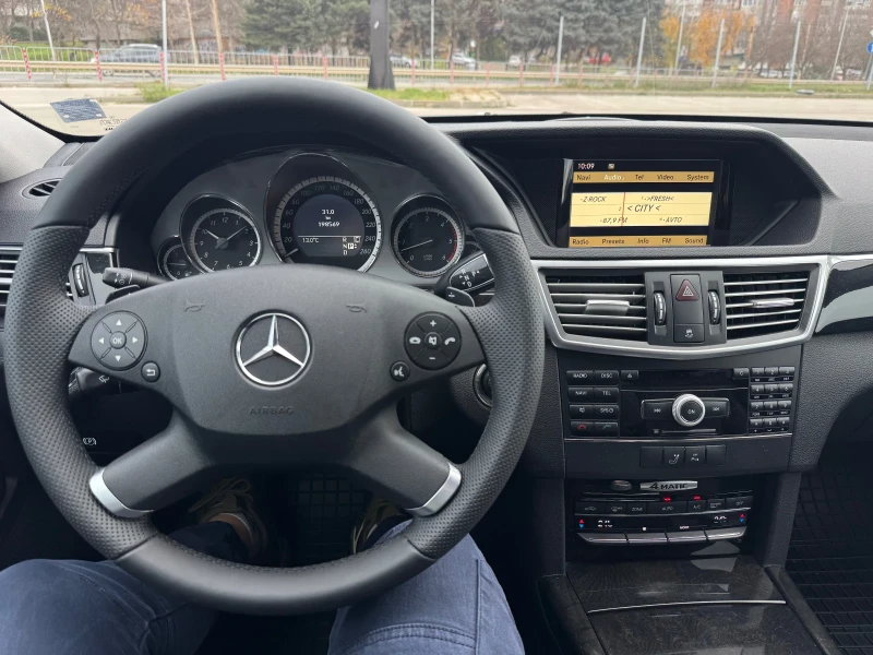 Mercedes-Benz E 350 CDI 4Matic W212, снимка 14 - Автомобили и джипове - 52748175