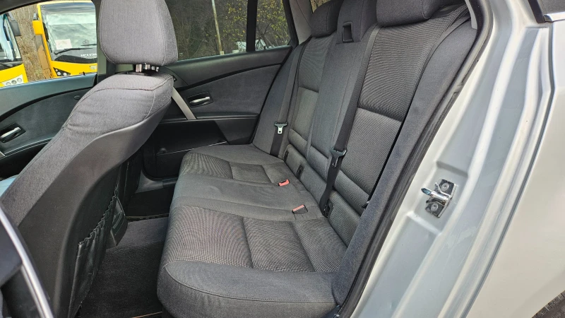 BMW 530 3.0D AVTOM/NAVIG/PANORAMA, снимка 12 - Автомобили и джипове - 52893165